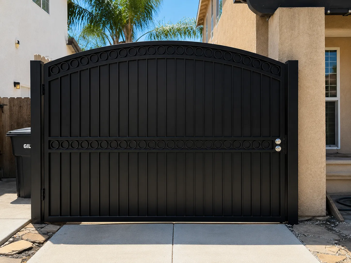 Fence and gate project by General Fence Contractors in California’s Central Valley — photo 3
